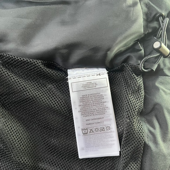 Adidas RainReady Jacket in black - NWT - Picture 7 of 11